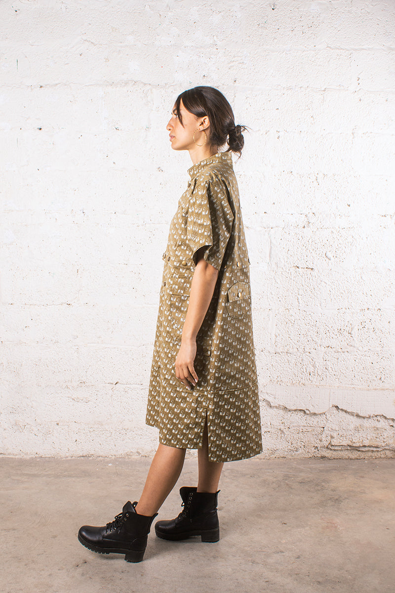 ‘SAHU’ The Spiritual Crop Button Top